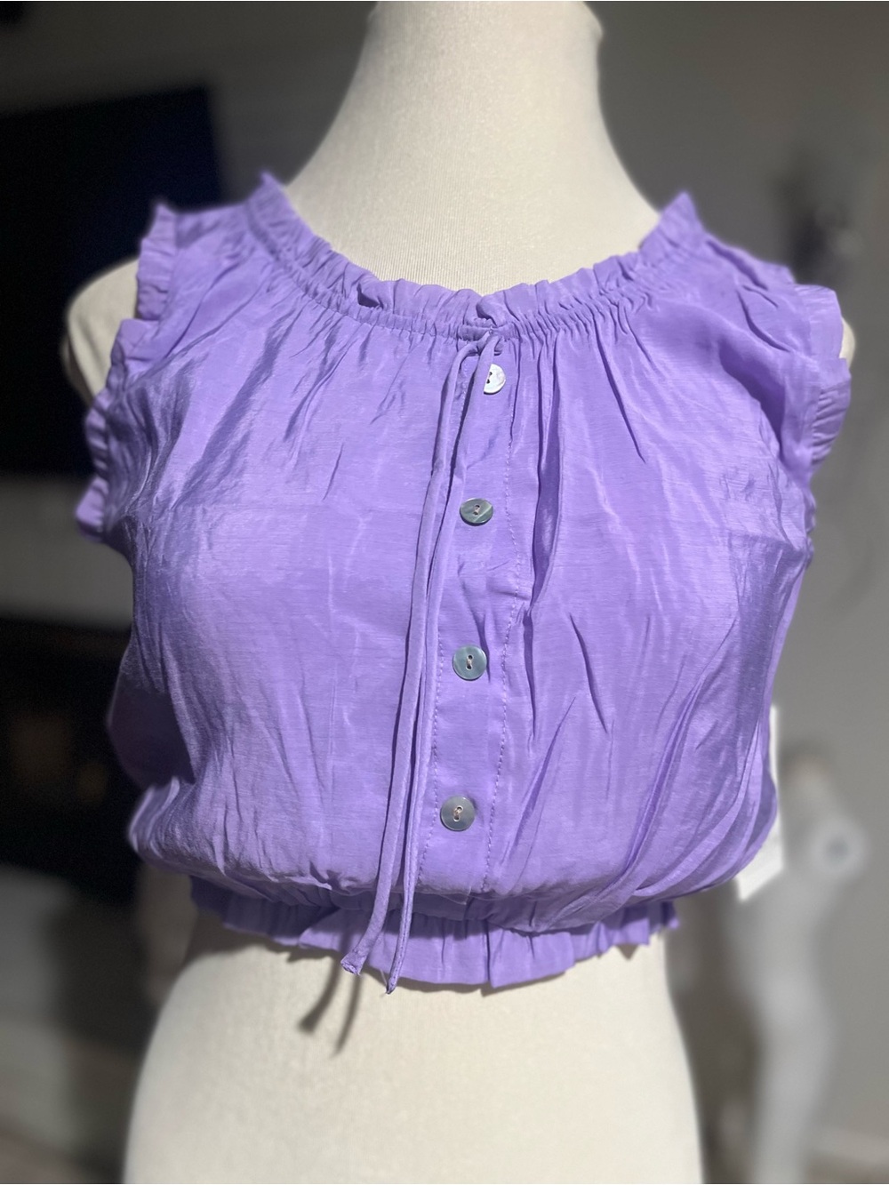Cropped Lavender Button-Front Ruffle Tank Top